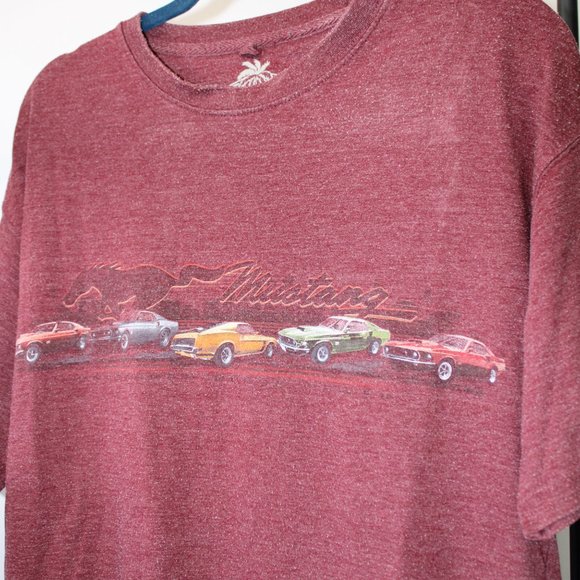Mustang Collectors Graphic Tee - Picture 3 of 3